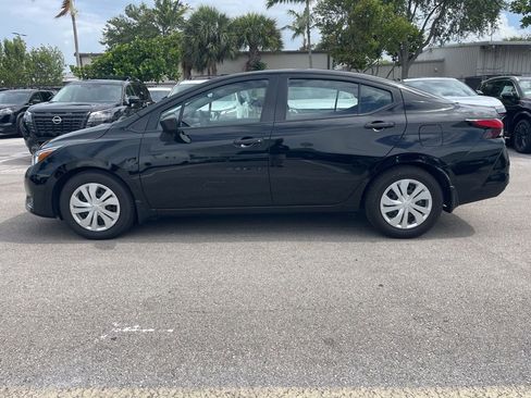 Certified 2023 Nissan Versa S w/ Trunk Package FWD image 2
