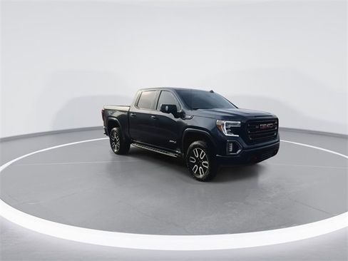 Used 2022 GMC Sierra 1500 AT4 w/ AT4 Premium Package image 2
