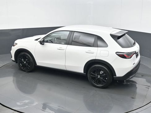 Certified 2026 Honda HR-V Sport image 15