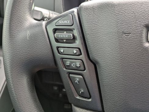 Used 2023 Nissan Frontier SV AWD/4WD image 23