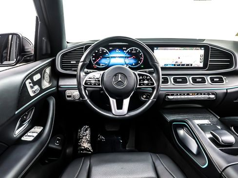 Used 2023 Mercedes-Benz GLE 350 4MATIC w/ Premium Package image 5