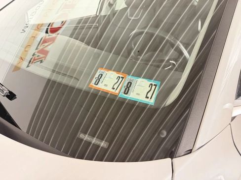 Used 2022 Hyundai Tucson Limited AWD/4WD image 9