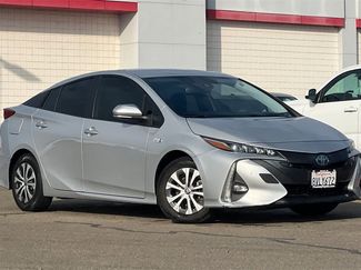 Certified 2021 Toyota Prius Prime Limited w/ Carpet Mat Package (TMS) video 2