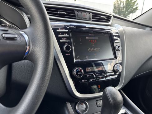Used 2023 Nissan Murano S AWD/4WD image 31