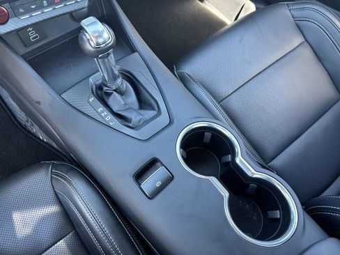 Used 2026 Ford Mustang Coupe RWD image 25