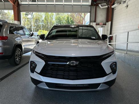 New 2025 Chevrolet Blazer LT w/ Midnight/Sport Edition image 36