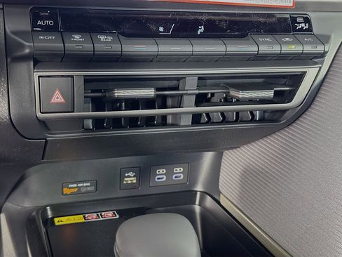 New 2026 Toyota Camry SE image 19