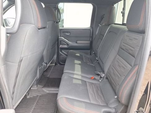 Used 2024 Nissan Frontier PRO-4X w/ Pro Convenience Package AWD/4WD image 24