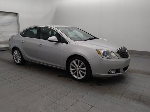 Used 2013 Buick Verano Leather image 11