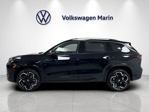 New 2026 Volkswagen Tiguan SEL R-Line AWD/4WD image 2