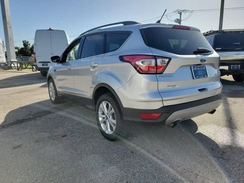 Certified 2018 Ford Escape SEL w/ Ford Safe & Smart Package FWD image 4