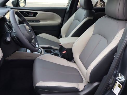 New 2025 Subaru Forester Limited image 9