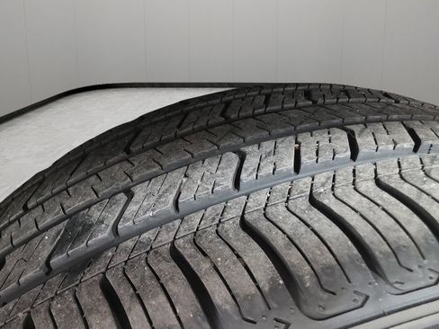 Used 2025 Nissan Rogue SV image 23