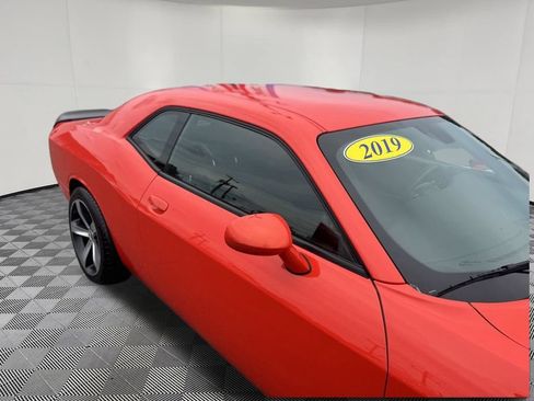 Used 2019 Dodge Challenger R/T RWD image 13