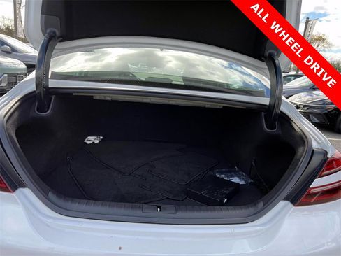 Certified 2025 Genesis G70 2.5T image 9