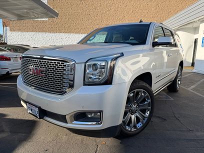 Used 2015 GMC Yukon Denali w/ Touring Package