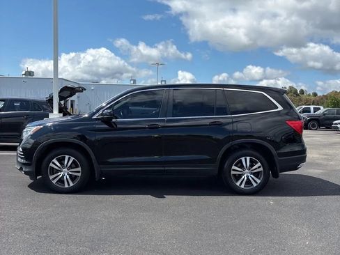 Used 2017 Honda Pilot EX-L image 3