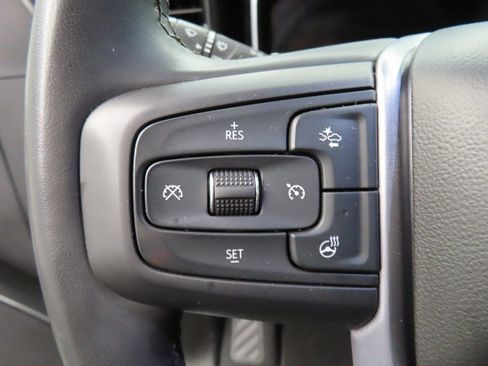 Used 2025 GMC Sierra 2500 SLT w/ SLT Convenience Package image 41