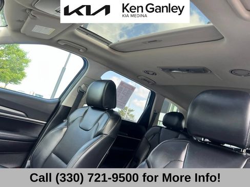 Certified 2022 Kia Telluride S AWD/4WD image 43