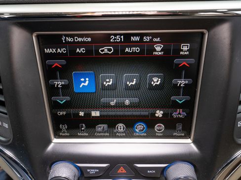 Used 2015 Jeep Grand Cherokee Limited image 20