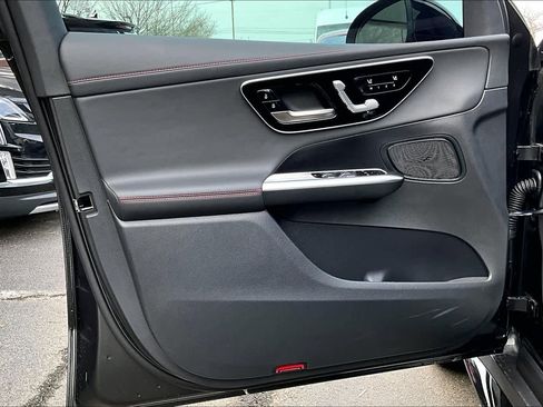 Used 2026 Mercedes-Benz GLC 43 AMG 4MATIC image 22