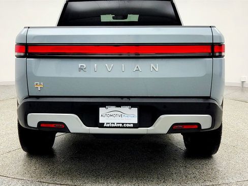 Used 2023 Rivian R1T Adventure image 6