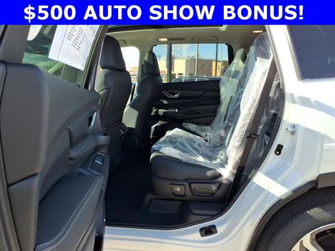 New 2025 Subaru Ascent Limited image 13