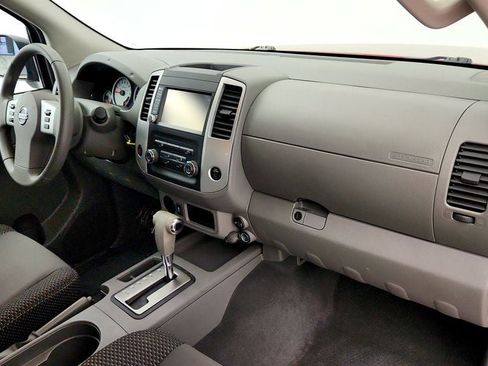 Used 2019 Nissan Frontier Desert Runner RWD image 23