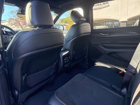 New 2025 Jeep Grand Cherokee L Altitude image 25