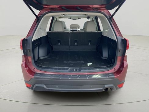 Used 2023 Subaru Forester Limited image 11