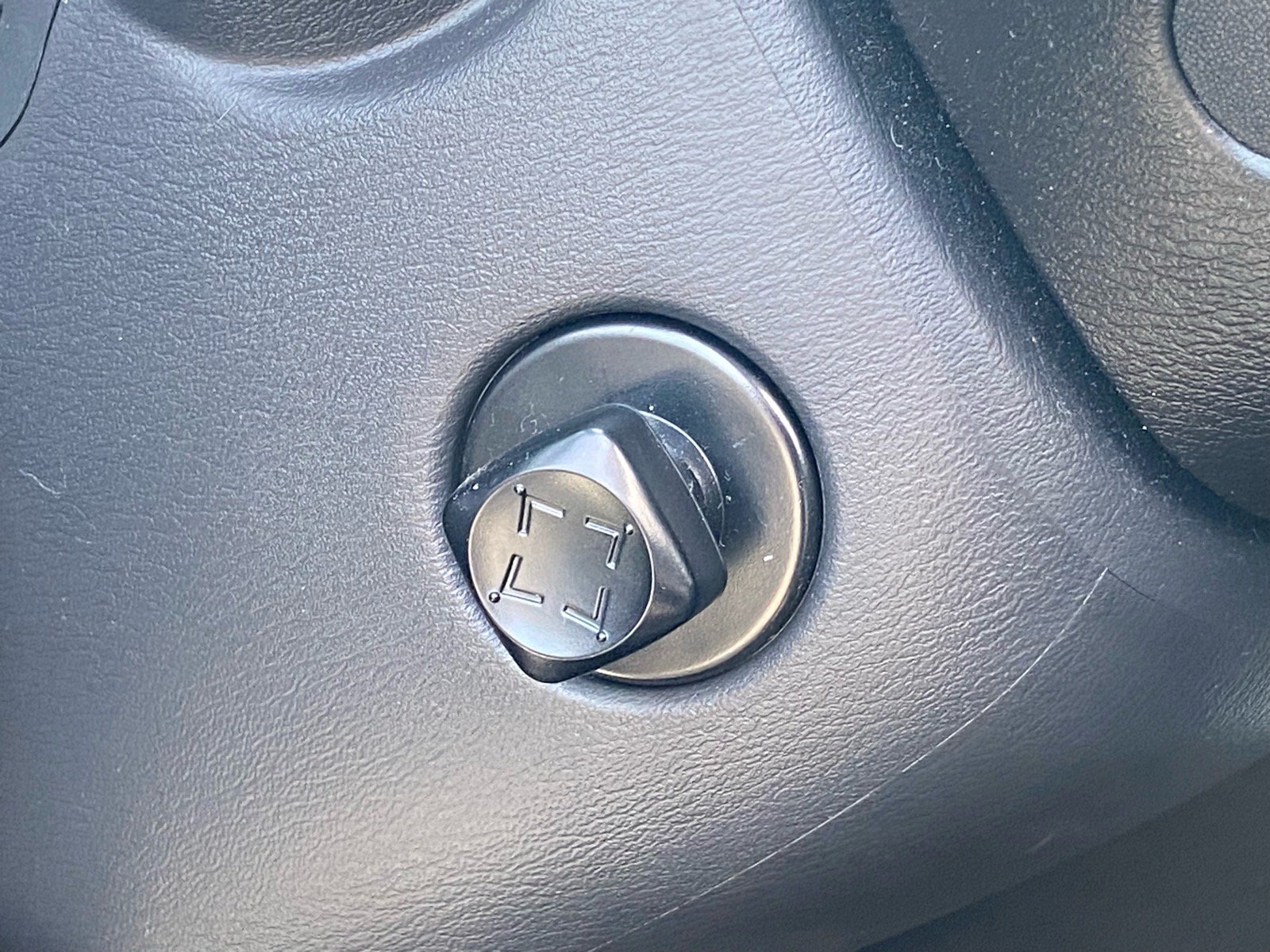 Used 2018 INFINITI QX60 FWD w/ Premium Plus Package image 13