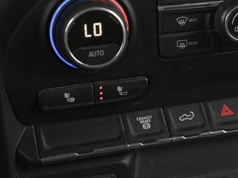 Used 2021 Chevrolet Silverado 3500 LTZ AWD/4WD image 28