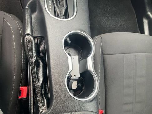 Used 2022 Ford Mustang Convertible w/ Equipment Group 101A image 19