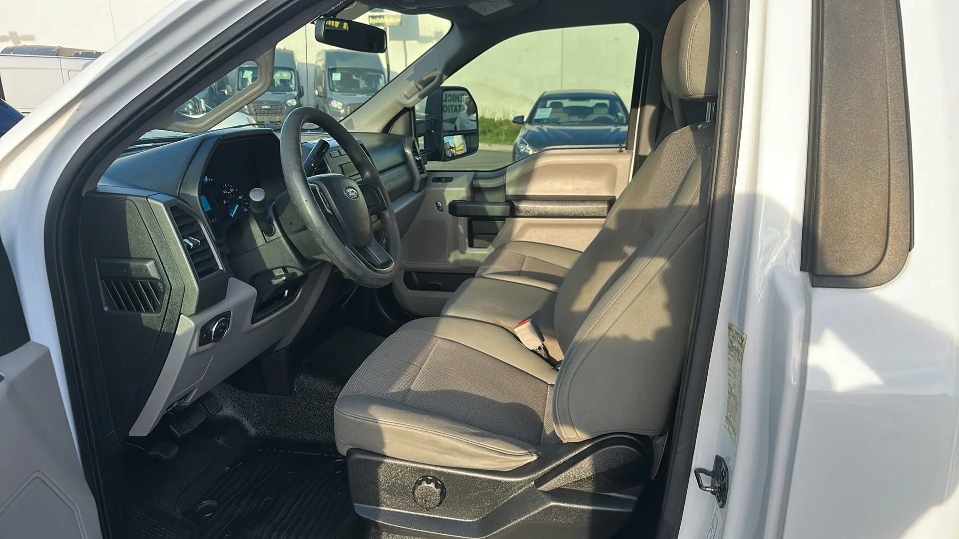 Used 2019 Ford F250 XL w/ Power Equipment Group RWD image 13