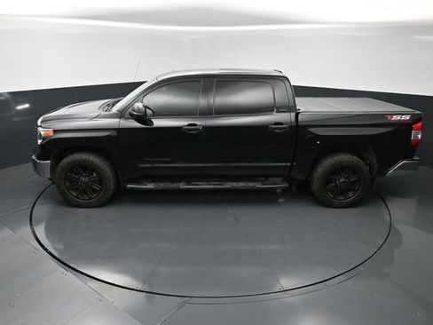 Used 2019 Toyota Tundra SR5 w/ SR5 Upgrade Package RWD image 17