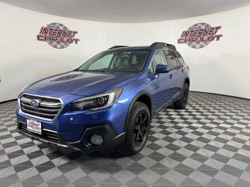 Used 2019 Subaru Outback 2.5i Limited w/ Popular Package #2 image 3
