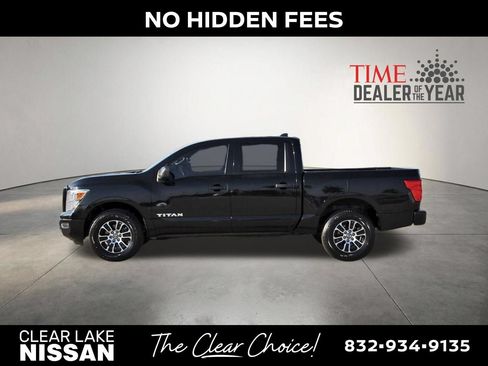 Used 2022 Nissan Titan SV AWD/4WD image 4