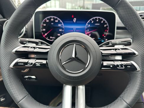 New 2025 Mercedes-Benz C 300 4MATIC Sedan image 26