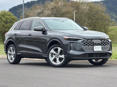 Used 2025 Audi Q5 Premium Plus w/ Premium Plus