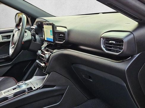 Used 2023 Ford Explorer ST-Line w/ Class IV Trailer Tow Package image 23