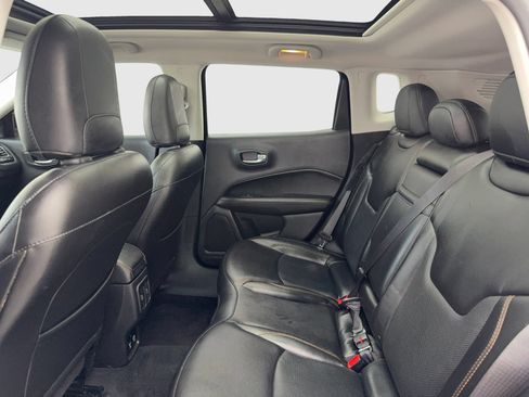 Used 2019 Jeep Compass Limited AWD/4WD image 37