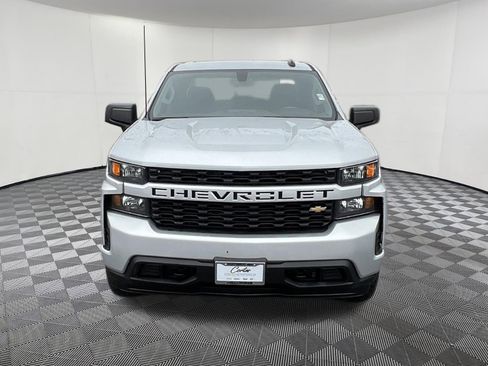 Used 2020 Chevrolet Silverado 1500 Custom w/ Custom 2.7L Value Package image 2