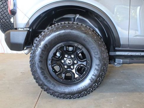Used 2024 Ford Bronco Wildtrak AWD/4WD image 24