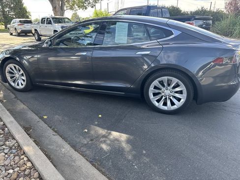 Used 2016 Tesla Model S 90D AWD/4WD image 8