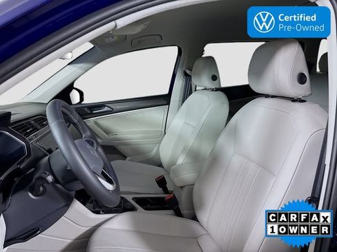 Certified 2024 Volkswagen Tiguan SE AWD/4WD image 20