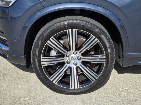 Used 2023 Volvo XC90 B6 Ultimate w/ Protection Package Premier AWD/4WD image 16