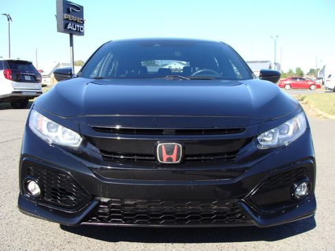 Used 2019 Honda Civic Sport image 2