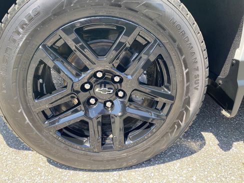 Certified 2024 Chevrolet Silverado 1500 RST w/ Convenience Package II AWD/4WD image 13