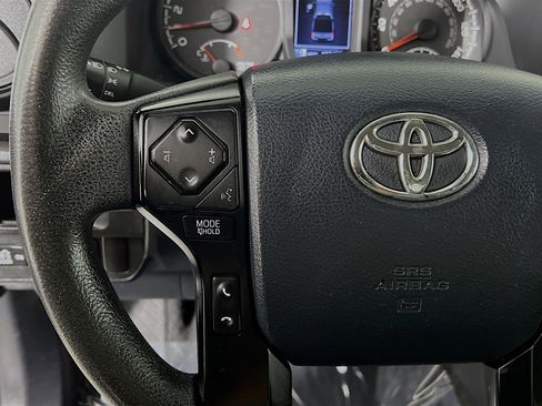 Used 2019 Toyota Tacoma SR w/ SR Convenience Package RWD image 18