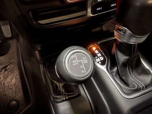 Used 2022 Jeep Wrangler Unlimited Sahara w/ Cold Weather Group image 30